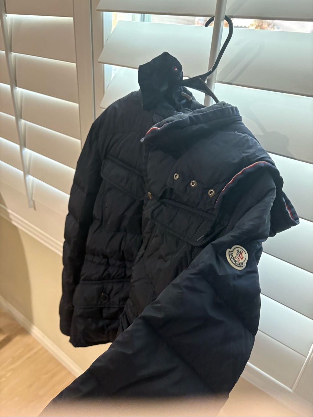 Moncler men’s navy puffer jacket size large used